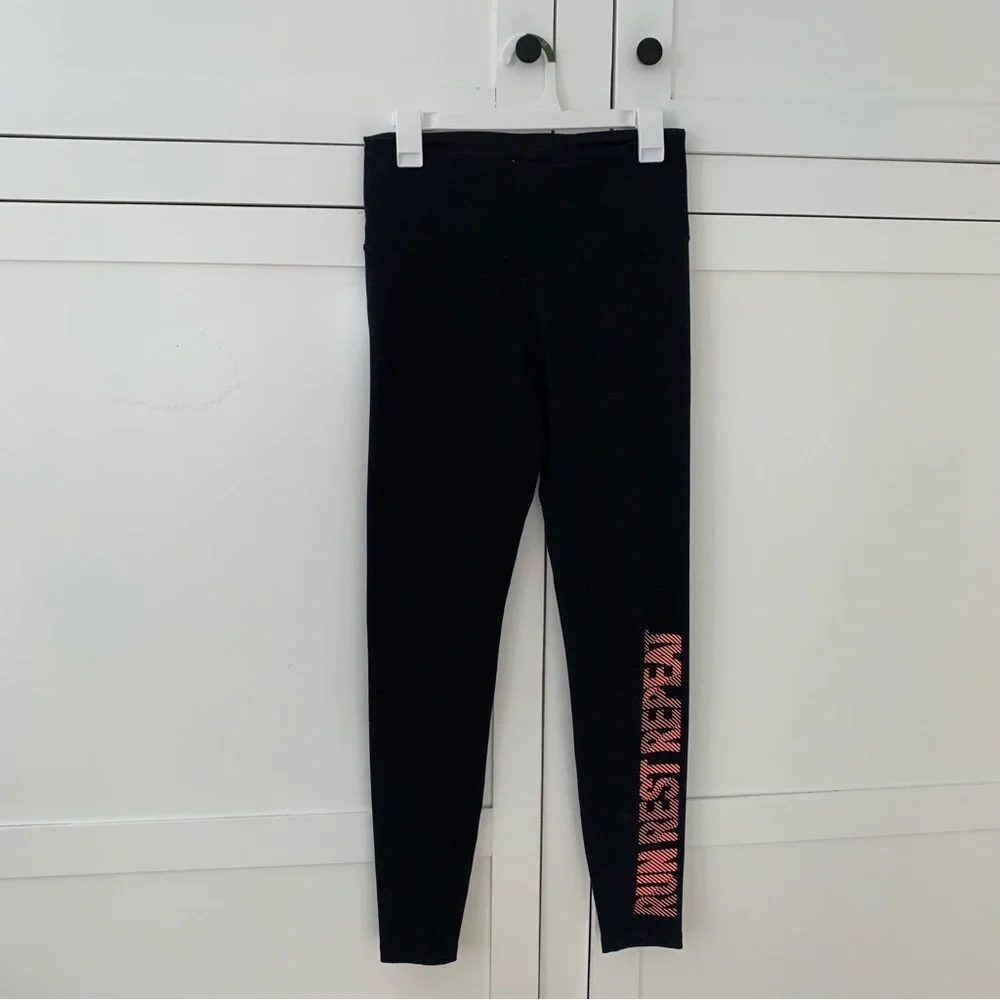Old Navy Black Pink Run Rest Repeat High Rise Leggings Size Medium